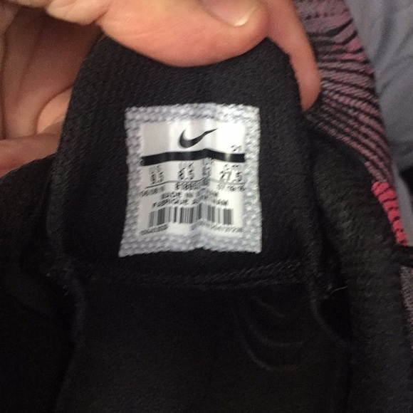 Kobe limited pink on black - Picture 2 of 3